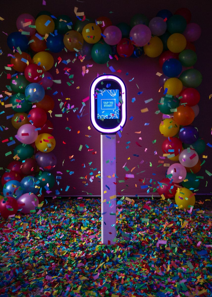 PHOTO BOOTH RENTAL PASADENA, CA